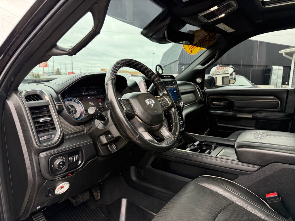 2019 RAM 3500 Image 17