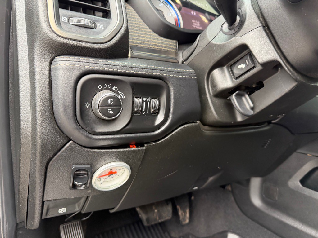 2019 RAM 3500 Image 18