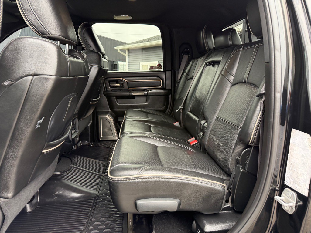 2019 RAM 3500 Image 38