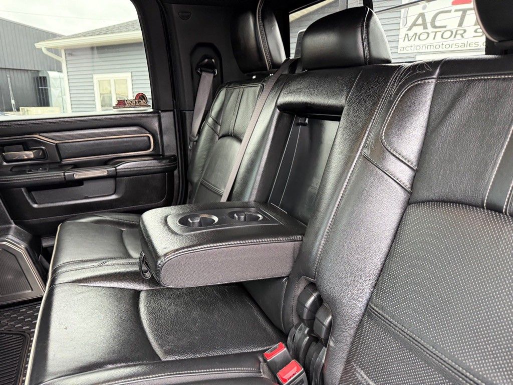 2019 RAM 3500 Image 39