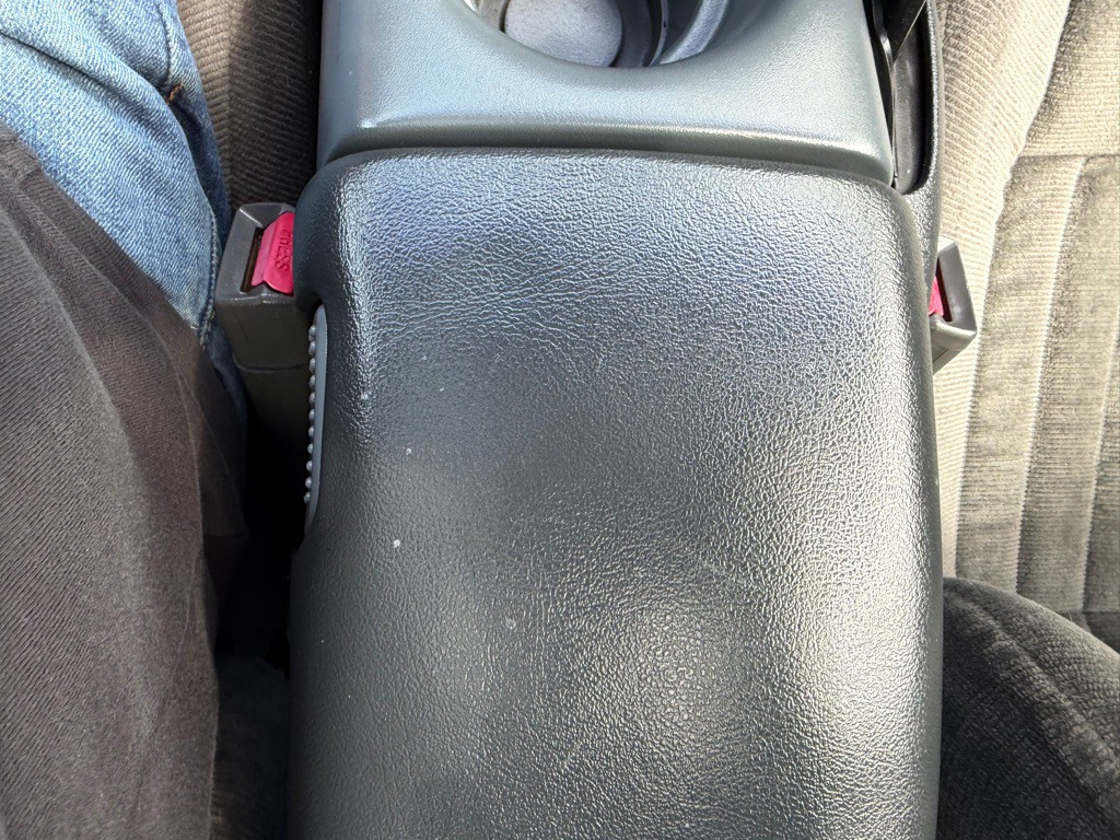 1997 Chevrolet Camaro Image 22