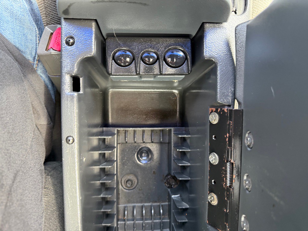 1997 Chevrolet Camaro Image 23