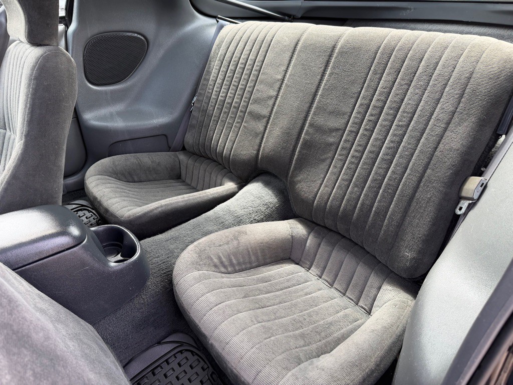 1997 Chevrolet Camaro Image 24