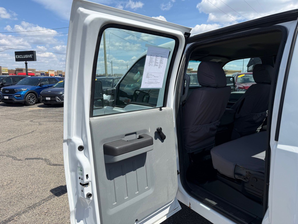 2014 Ford F-250 Image 29
