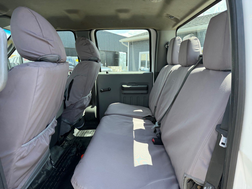 2014 Ford F-250 Image 30