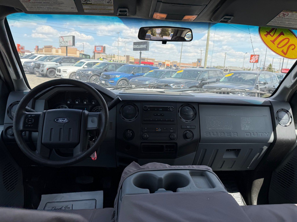 2014 Ford F-250 Image 31