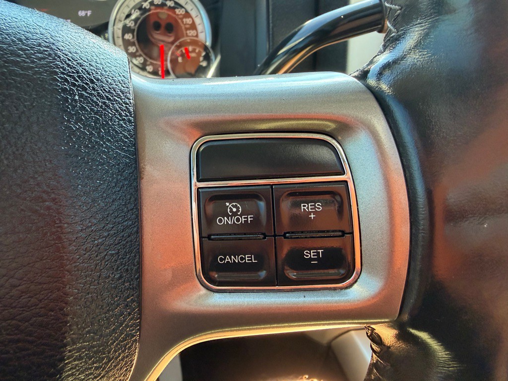 2017 RAM 3500 Image 21