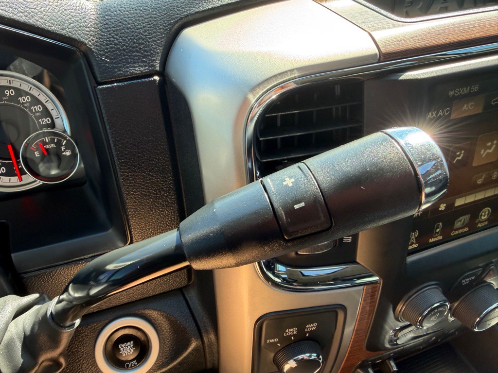 2017 RAM 3500 Image 22