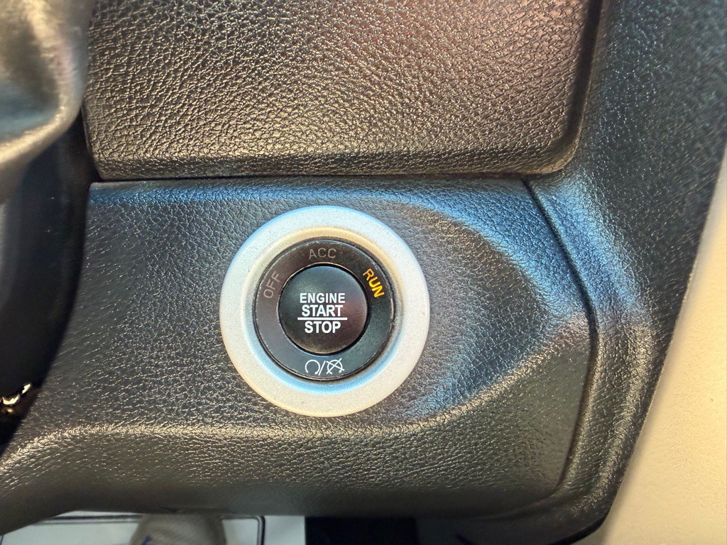 2017 RAM 3500 Image 29