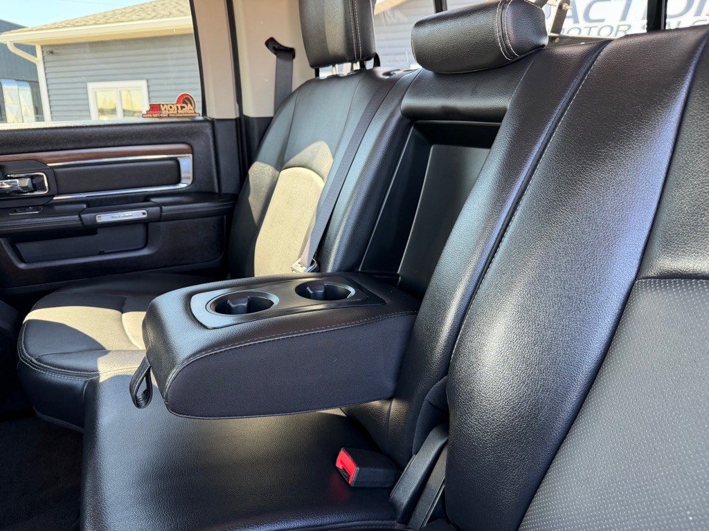 2017 RAM 3500 Image 39