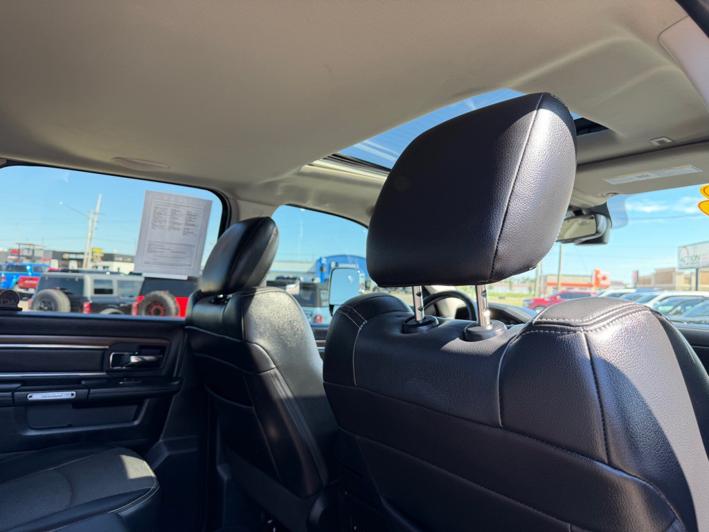 2017 RAM 3500 Image 60