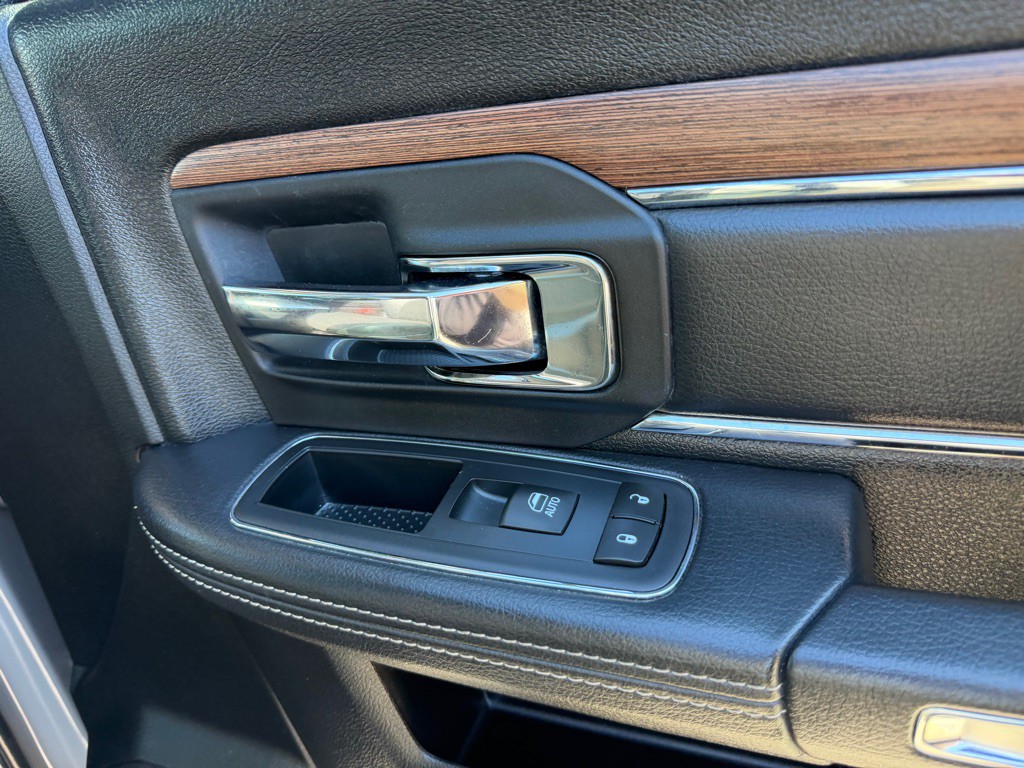 2017 RAM 3500 Image 63