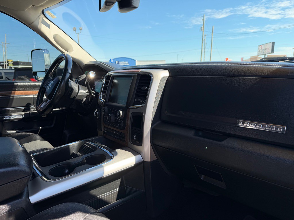 2017 RAM 3500 Image 67