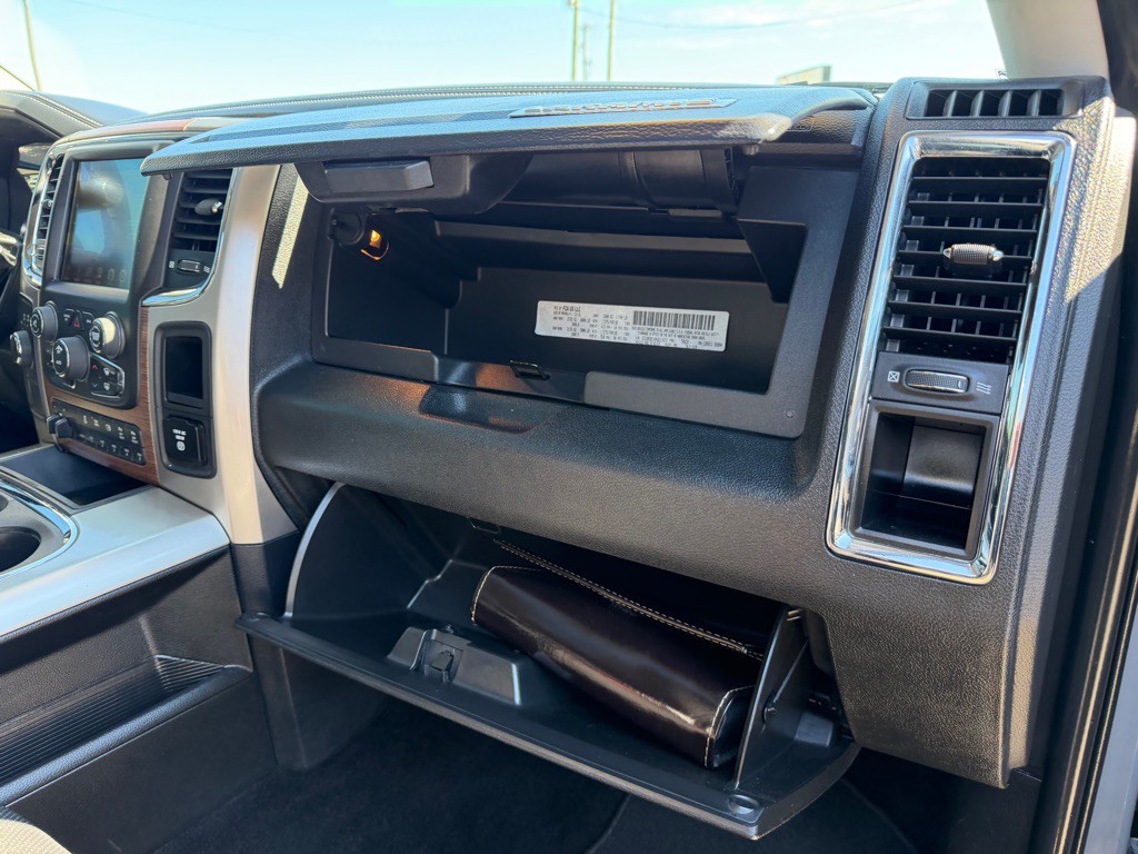 2017 RAM 3500 Image 68
