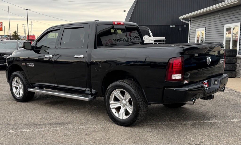 2014 RAM 1500 Image 3