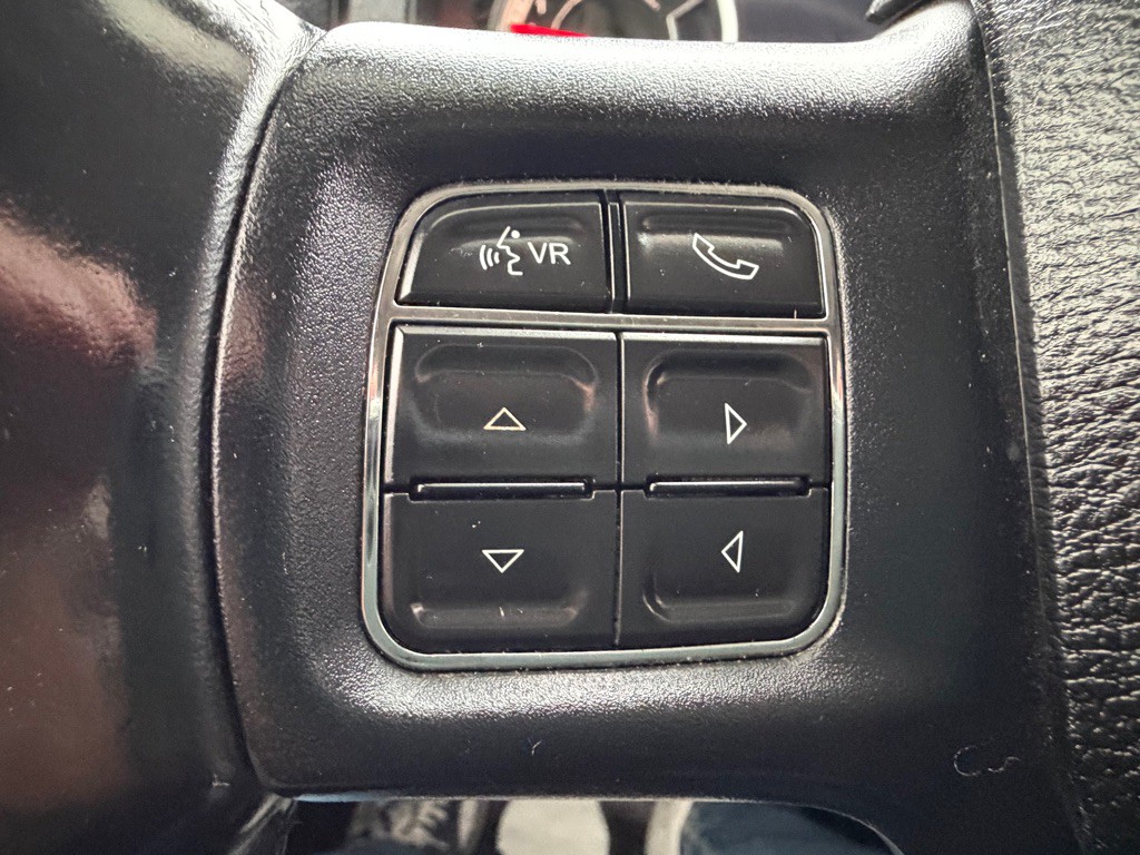 2014 RAM 1500 Image 17