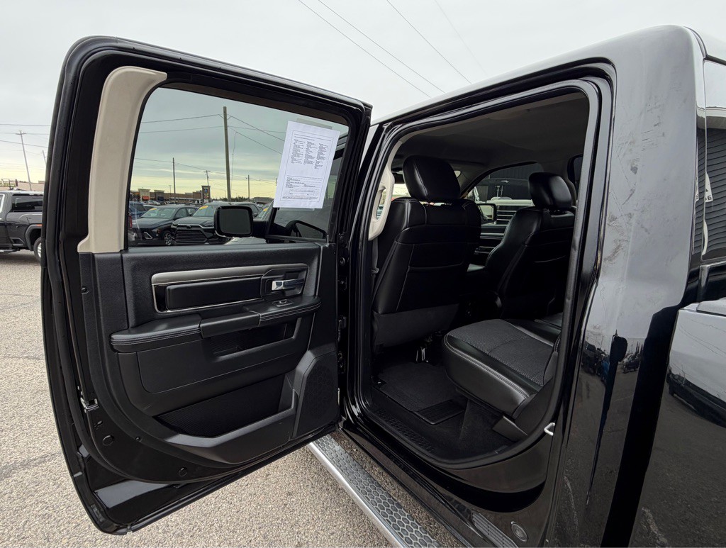 2014 RAM 1500 Image 32