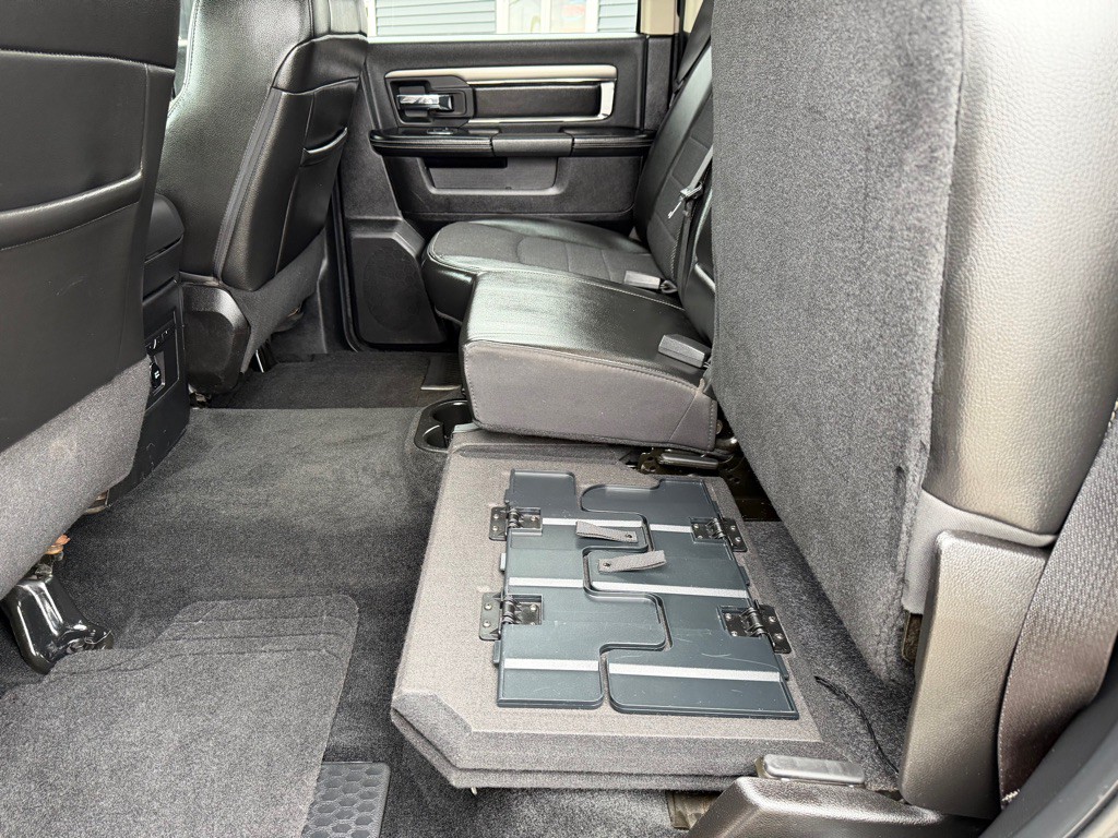 2014 RAM 1500 Image 40