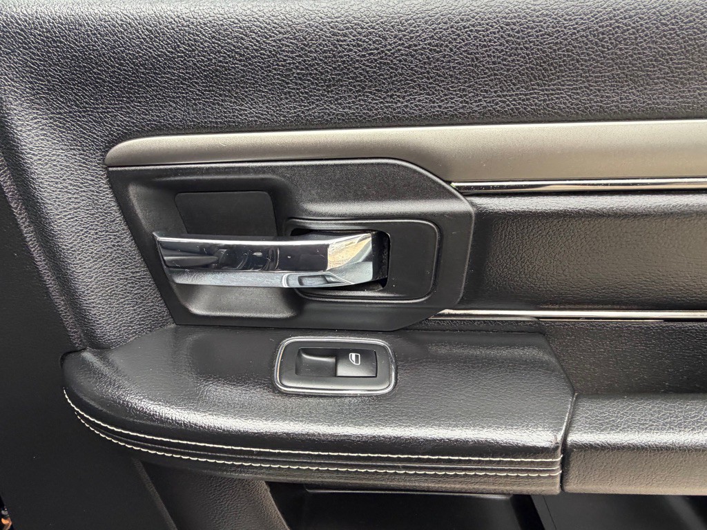 2014 RAM 1500 Image 54