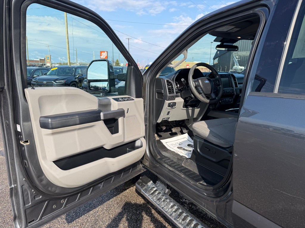 2020 Ford F-350 Image 12
