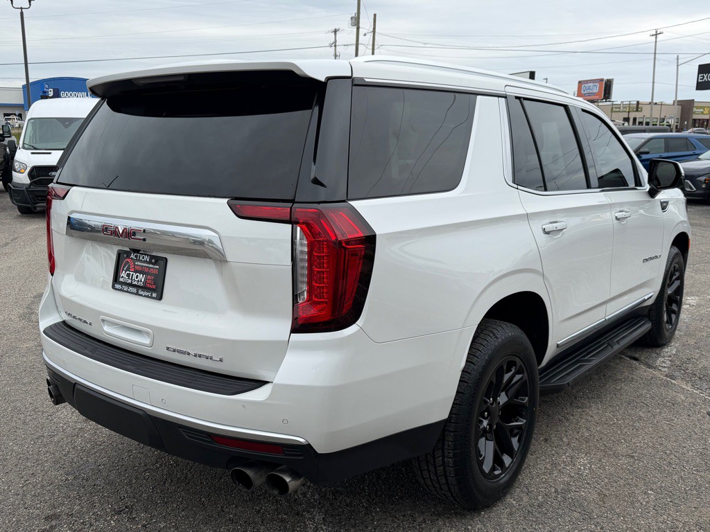 2022 GMC Yukon Image 5