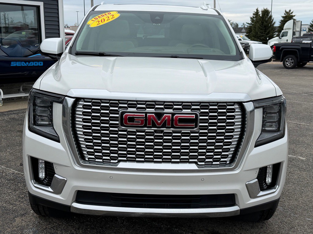 2022 GMC Yukon Image 8