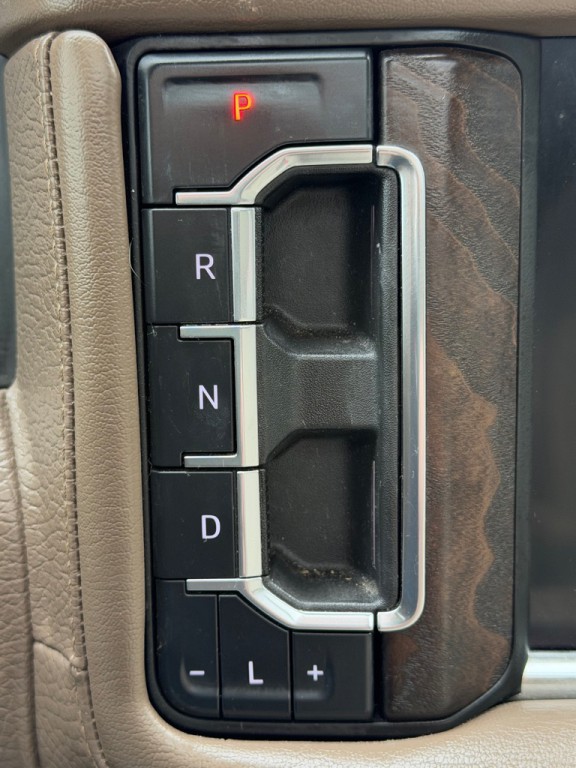 2022 GMC Yukon Image 24