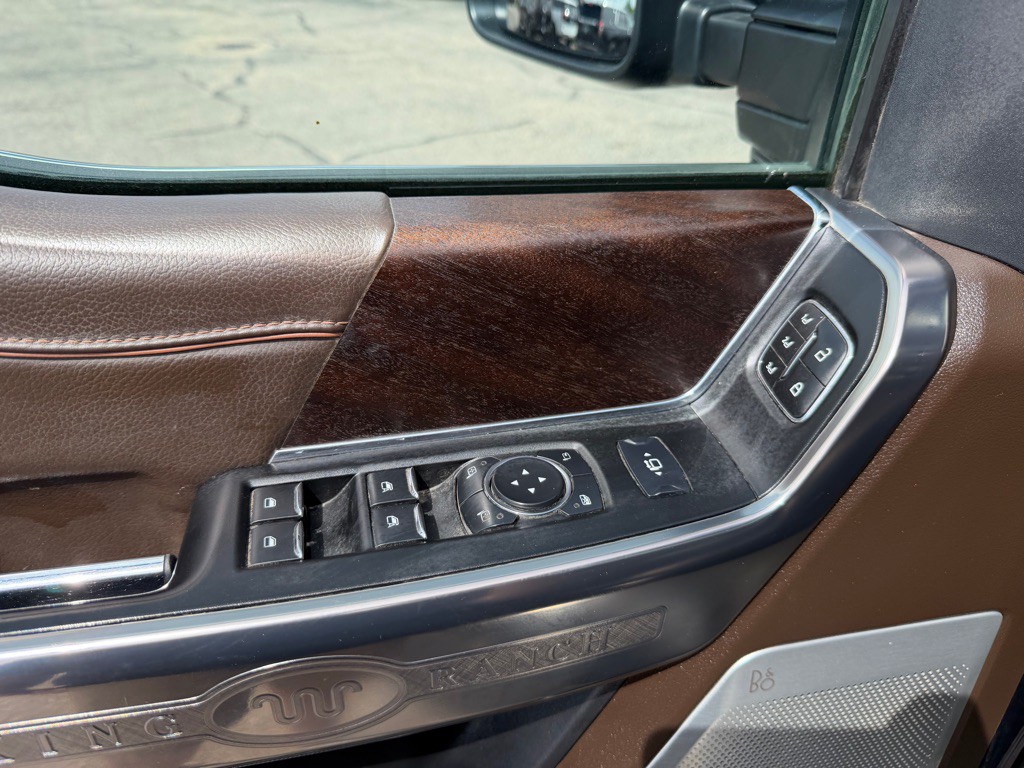 2023 Ford F-250 Image 12