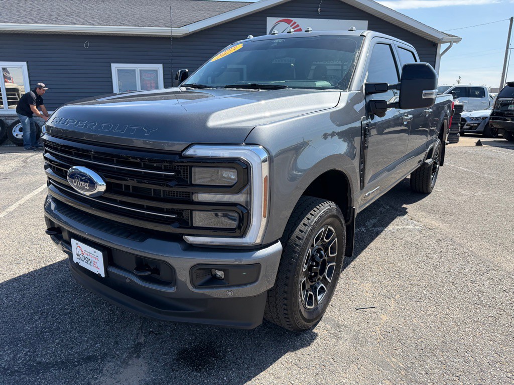 2025 Ford F-250 Image 9