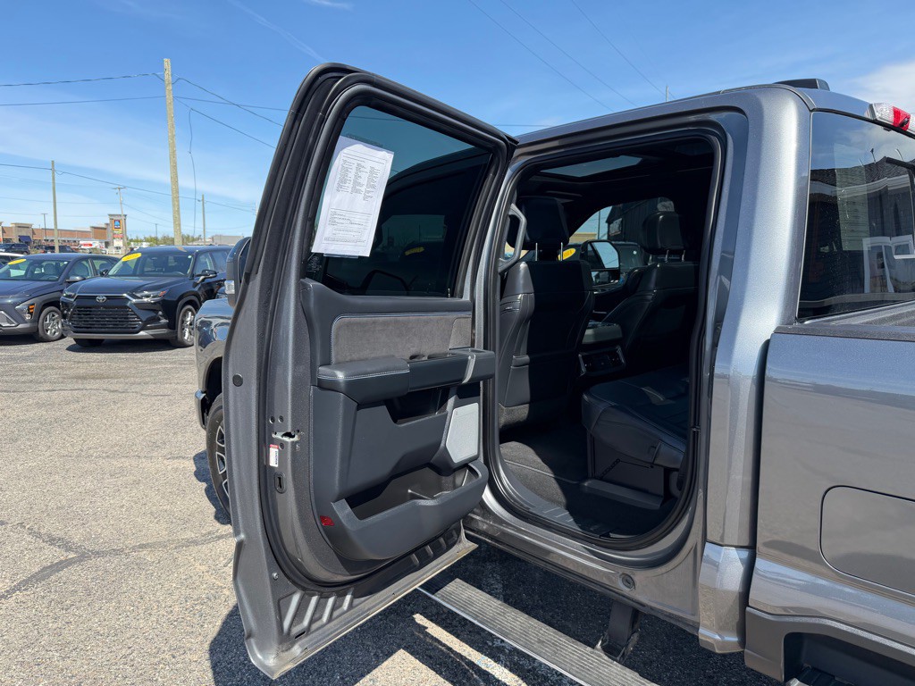 2025 Ford F-250 Image 39