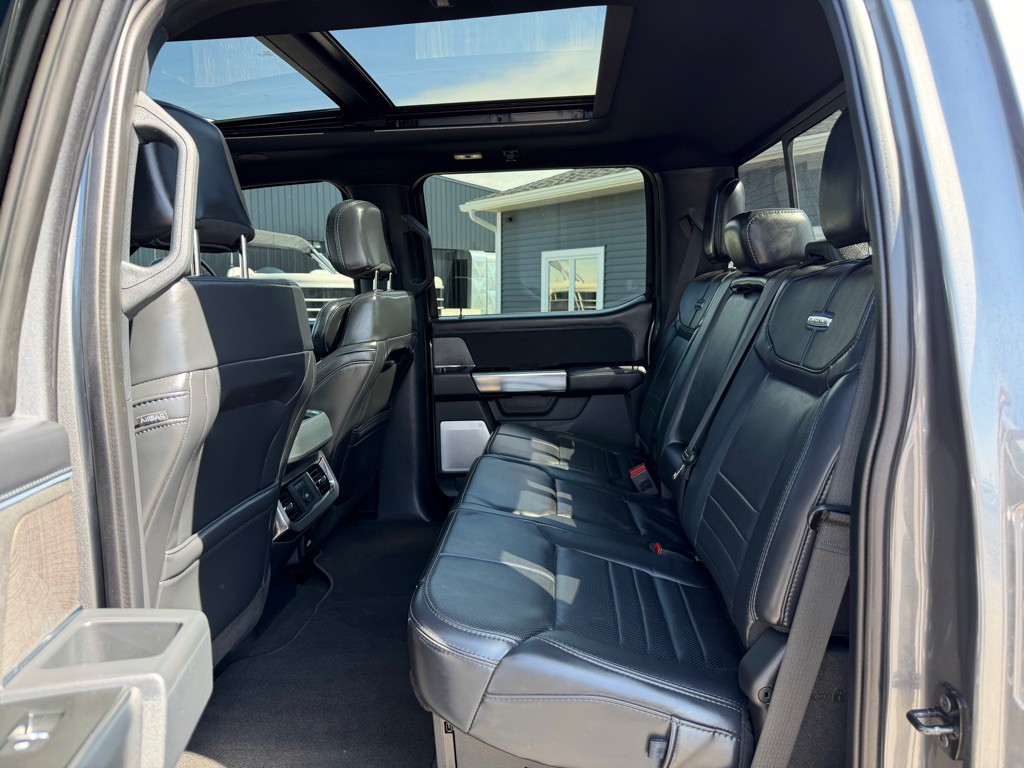 2025 Ford F-250 Image 40