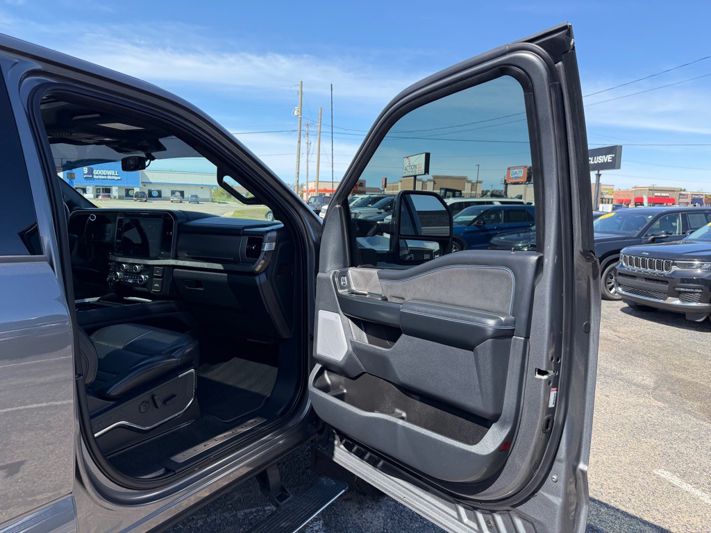 2025 Ford F-250 Image 61