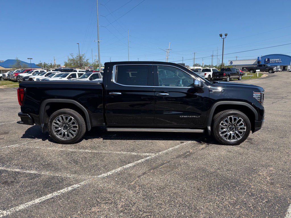 2025 GMC Sierra Image 6
