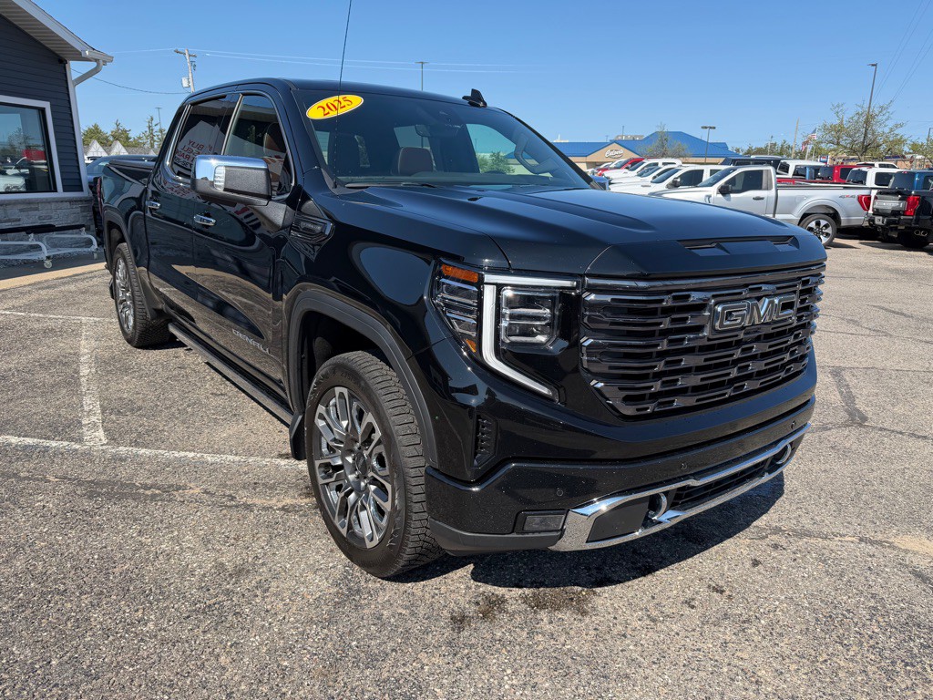 2025 GMC Sierra Image 7