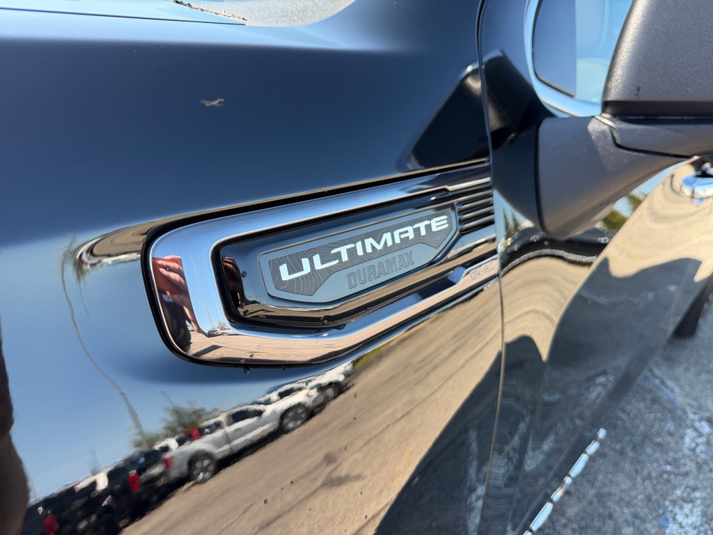 2025 GMC Sierra Image 10