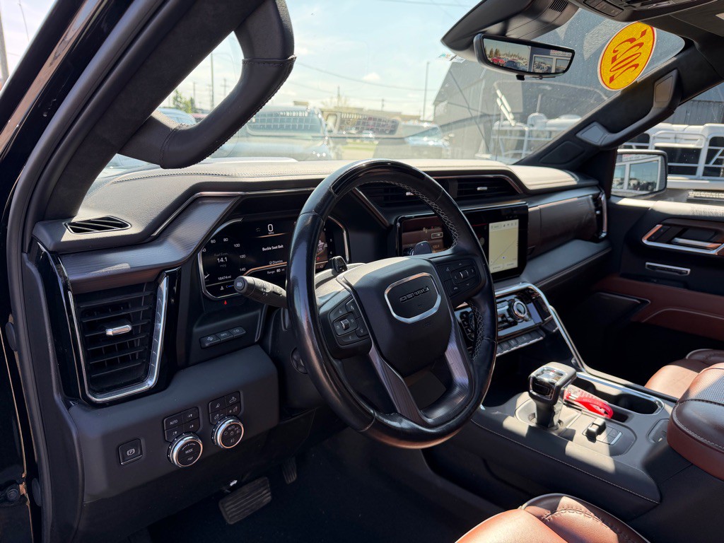 2025 GMC Sierra Image 18