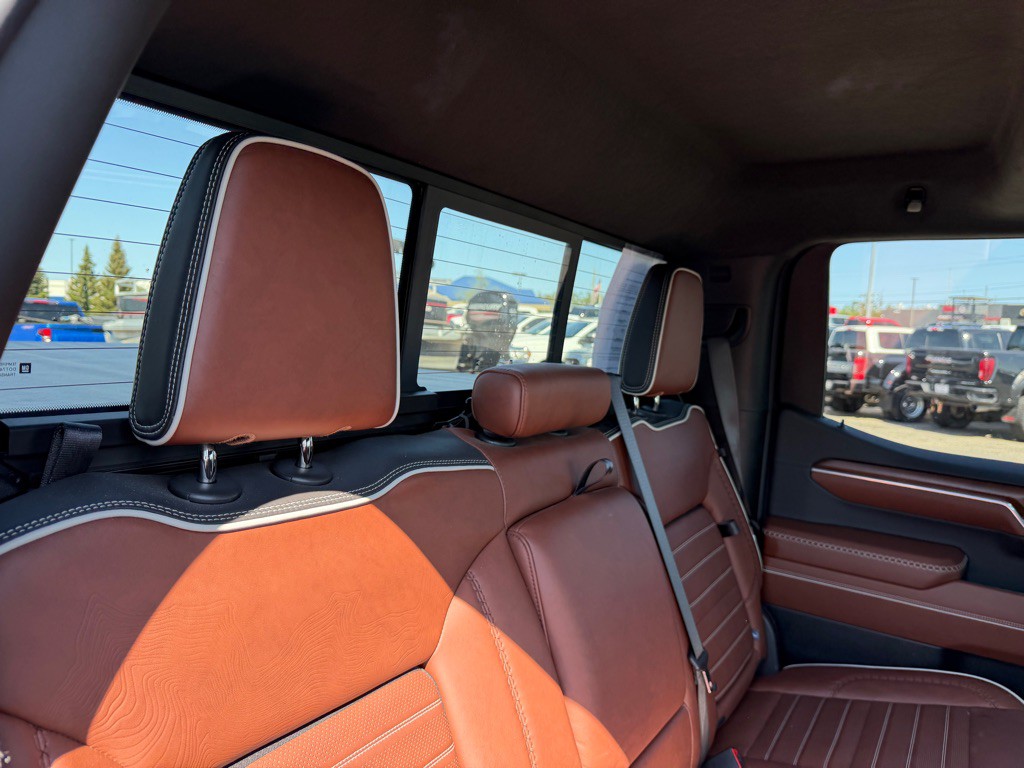 2025 GMC Sierra Image 50