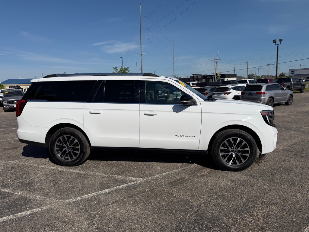 2025 Ford Expedition Image 6