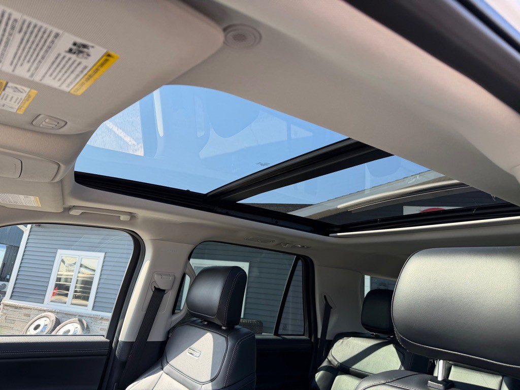 2025 Ford Expedition Image 16