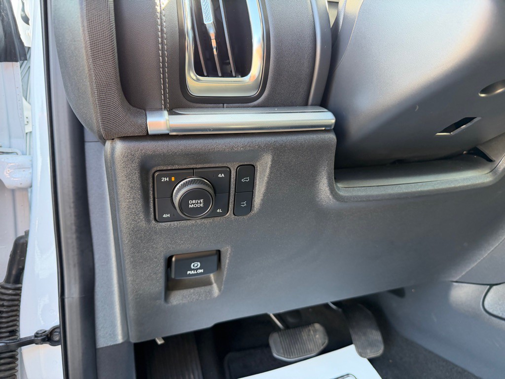 2025 Ford Expedition Image 18