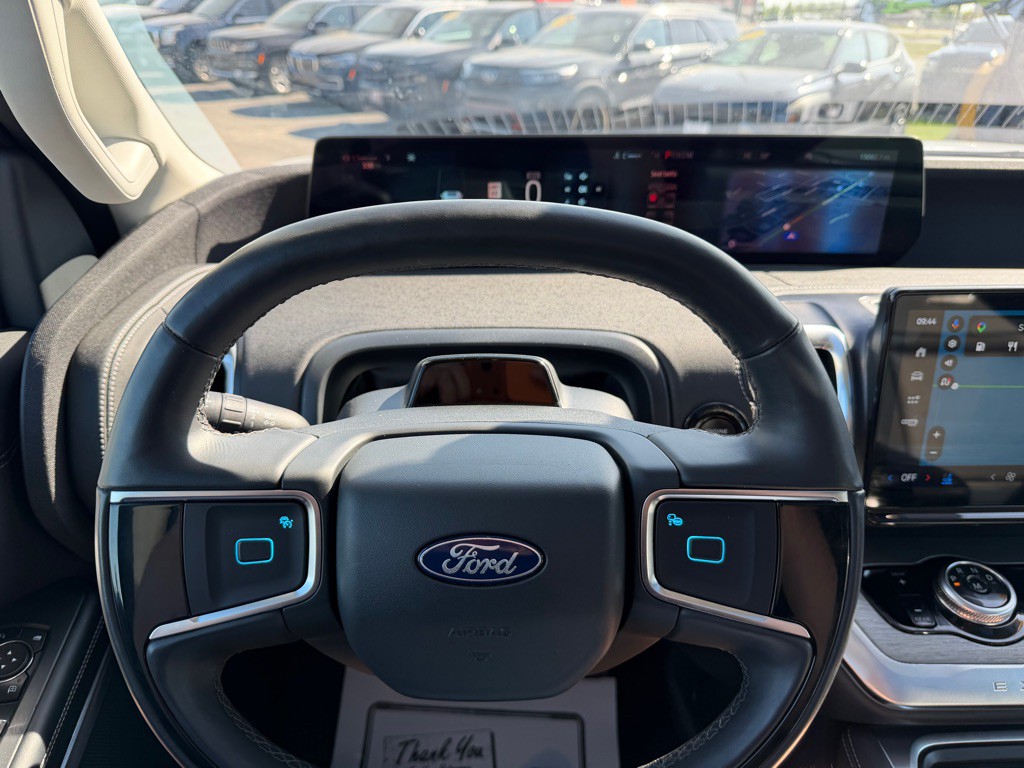 2025 Ford Expedition Image 19