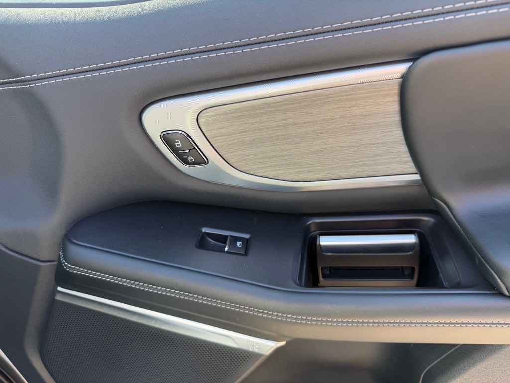 2025 Ford Expedition Image 61