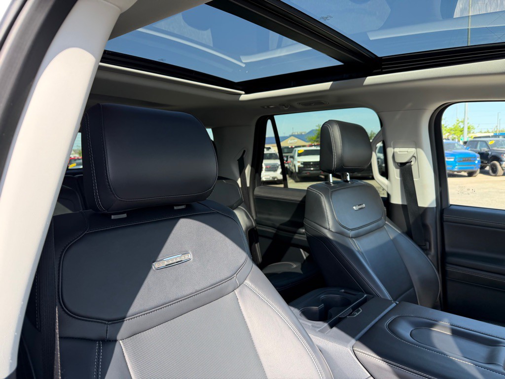 2025 Ford Expedition Image 64