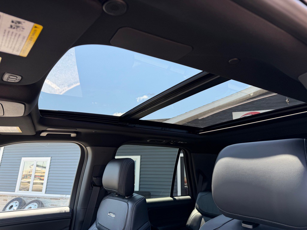 2025 Ford Expedition Image 13