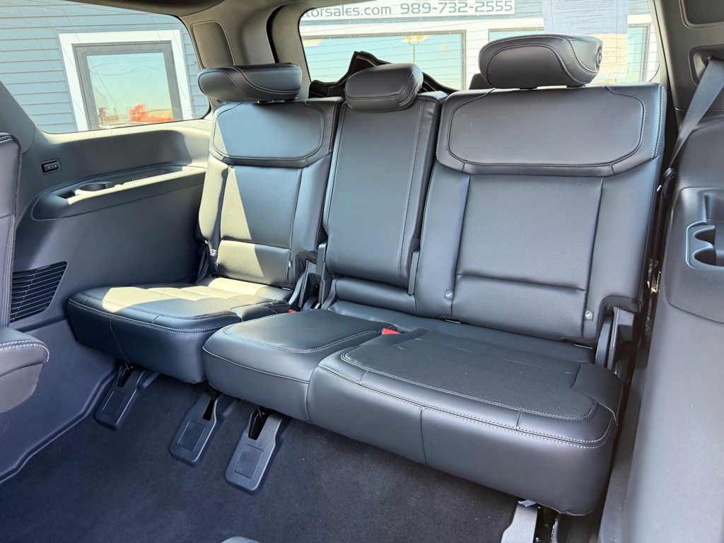 2025 Ford Expedition Image 36