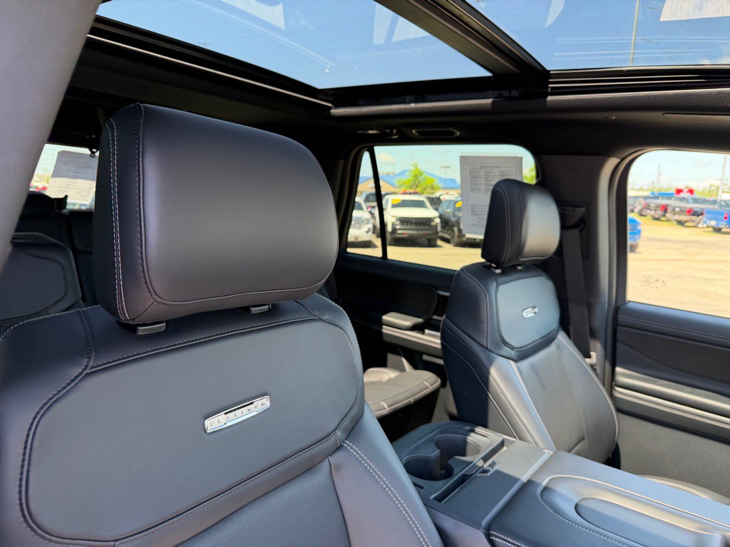 2025 Ford Expedition Image 49