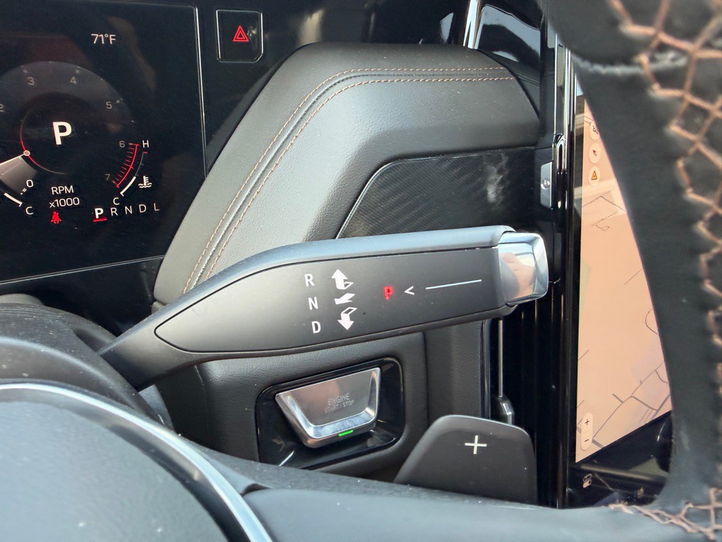2025 GMC Yukon Image 21