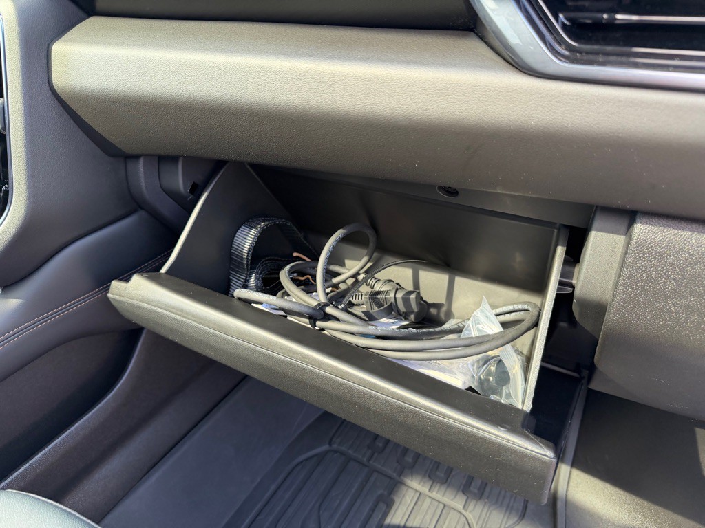 2025 GMC Yukon Image 68