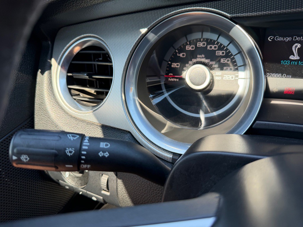 2014 Ford Mustang Image 23
