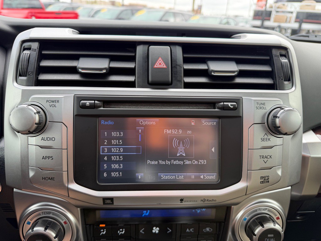 2015 Toyota 4Runner Image 24